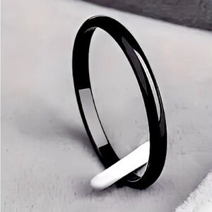 SPRING INTO SPRING WITH A NEW RING!NWT 2mm Delicate Titanium Steel Ring in Ebony